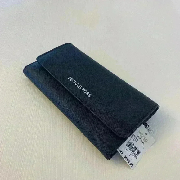 Michael Kors large trifold leather wallet black new - Picture 3 of 7